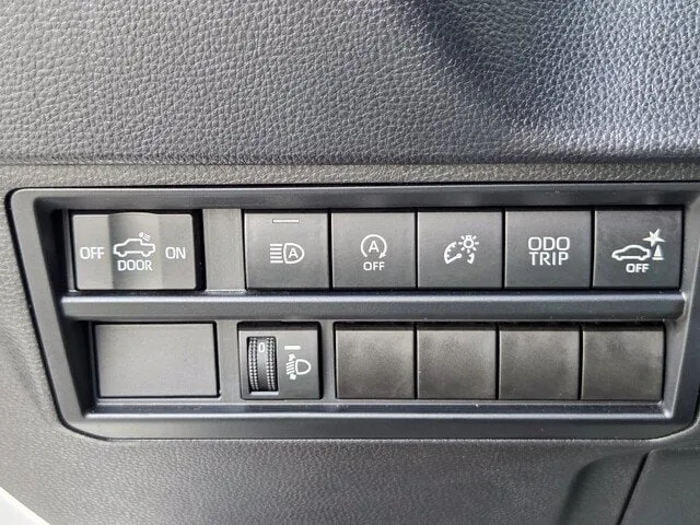 2024 Toyota Tundra 4WD SR5 thumbnail 21