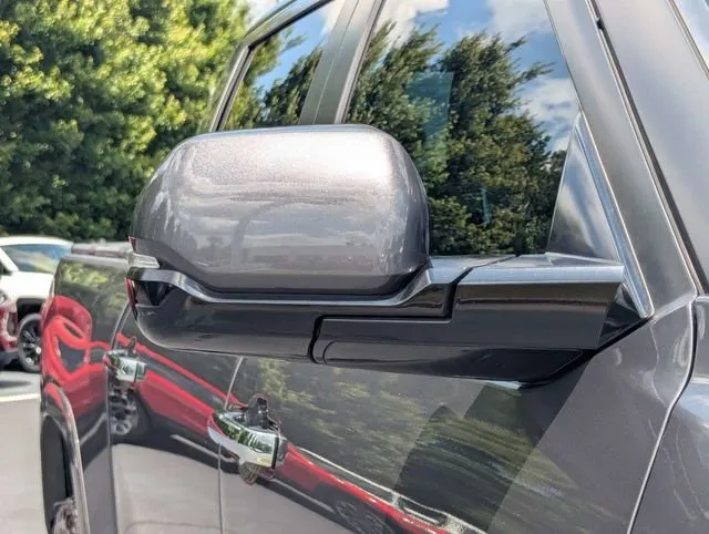 2024 Toyota Tundra Limited thumbnail 15