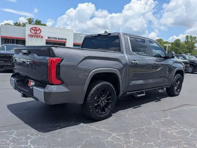 2024 Toyota Tundra Limited thumbnail 3