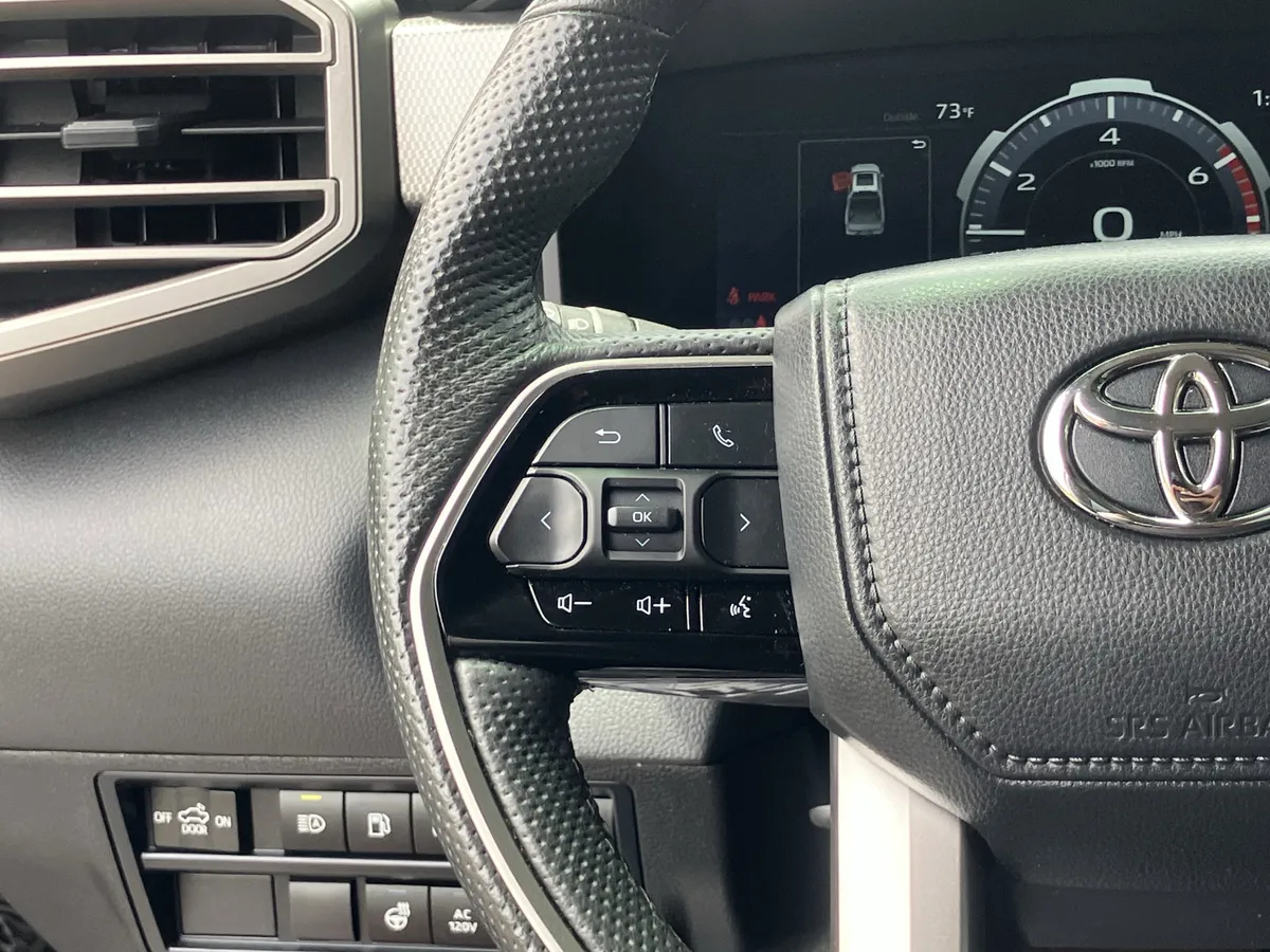 2024 Toyota Tundra Limited Hybrid CrewMax 5.5' Bed thumbnail 21