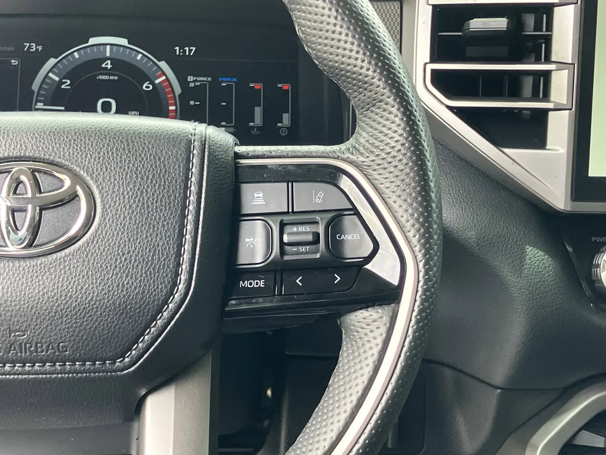 2024 Toyota Tundra Limited Hybrid CrewMax 5.5' Bed thumbnail 22