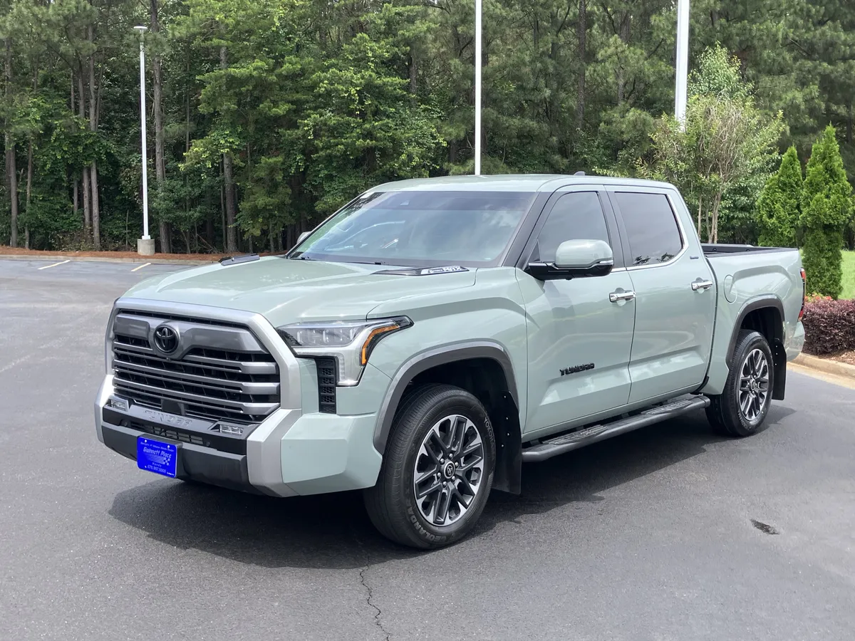 2024 Toyota Tundra Limited Hybrid CrewMax 5.5' Bed thumbnail 6