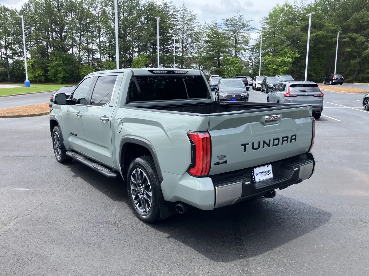 2024 Toyota Tundra Limited Hybrid CrewMax 5.5' Bed thumbnail 8