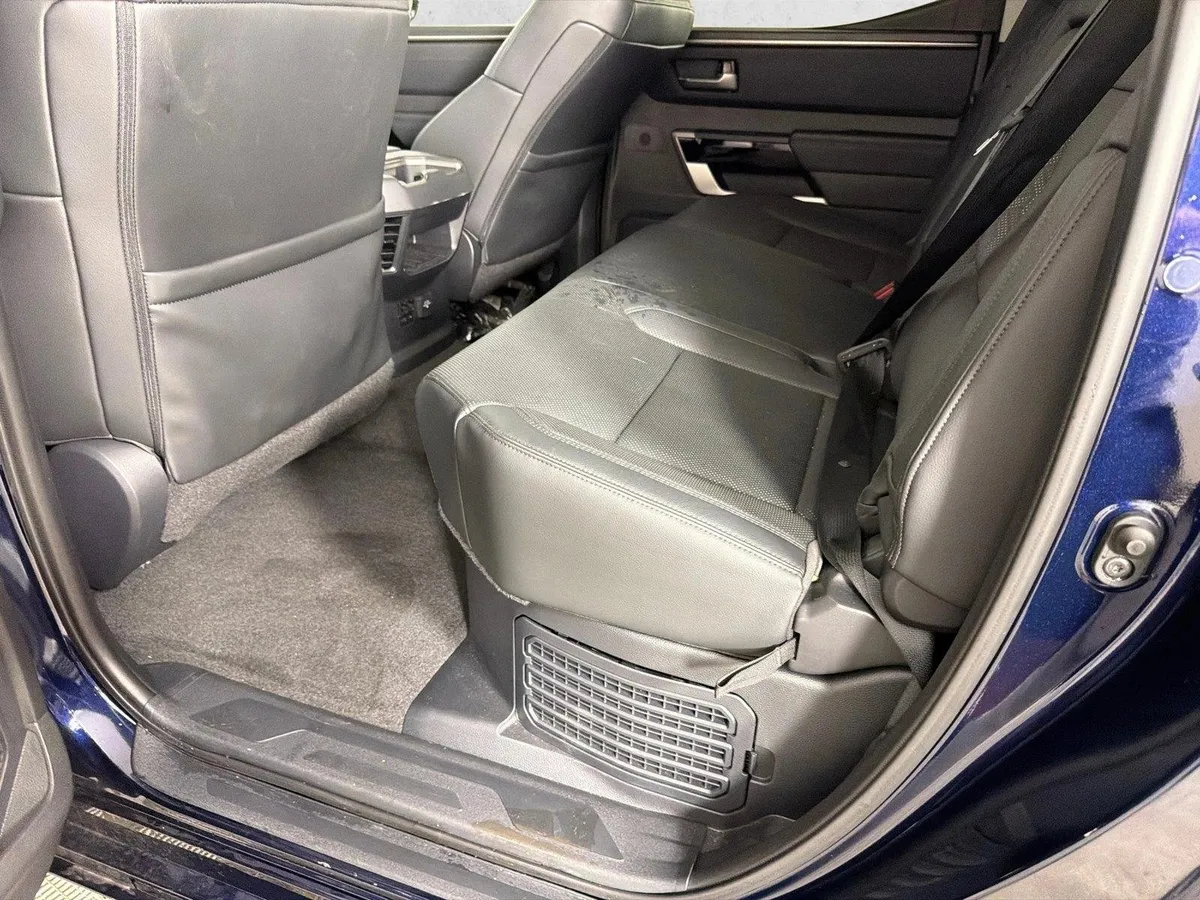 2024 Toyota Tundra Limited Hybrid thumbnail 22