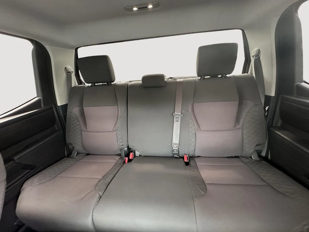 2024 Toyota Tundra SR thumbnail 12