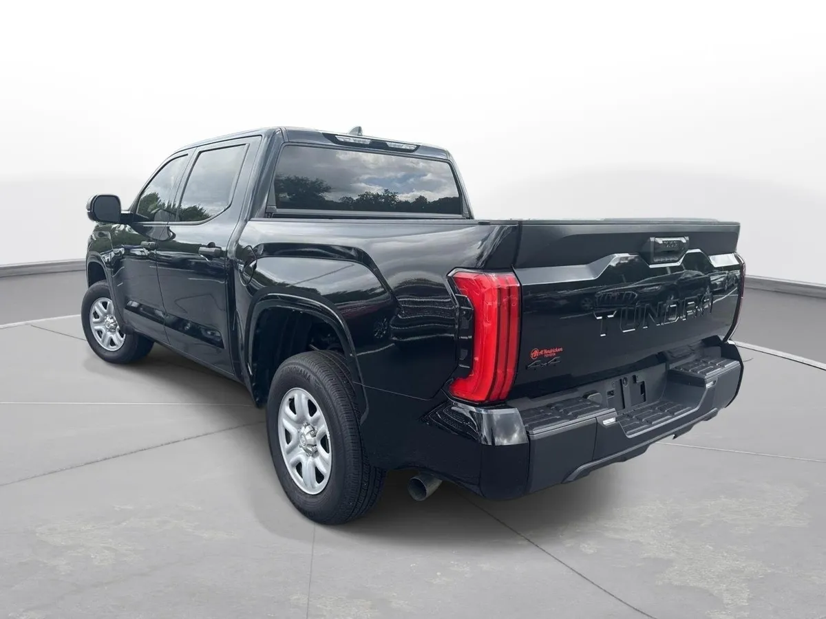 2024 Toyota Tundra SR thumbnail 8