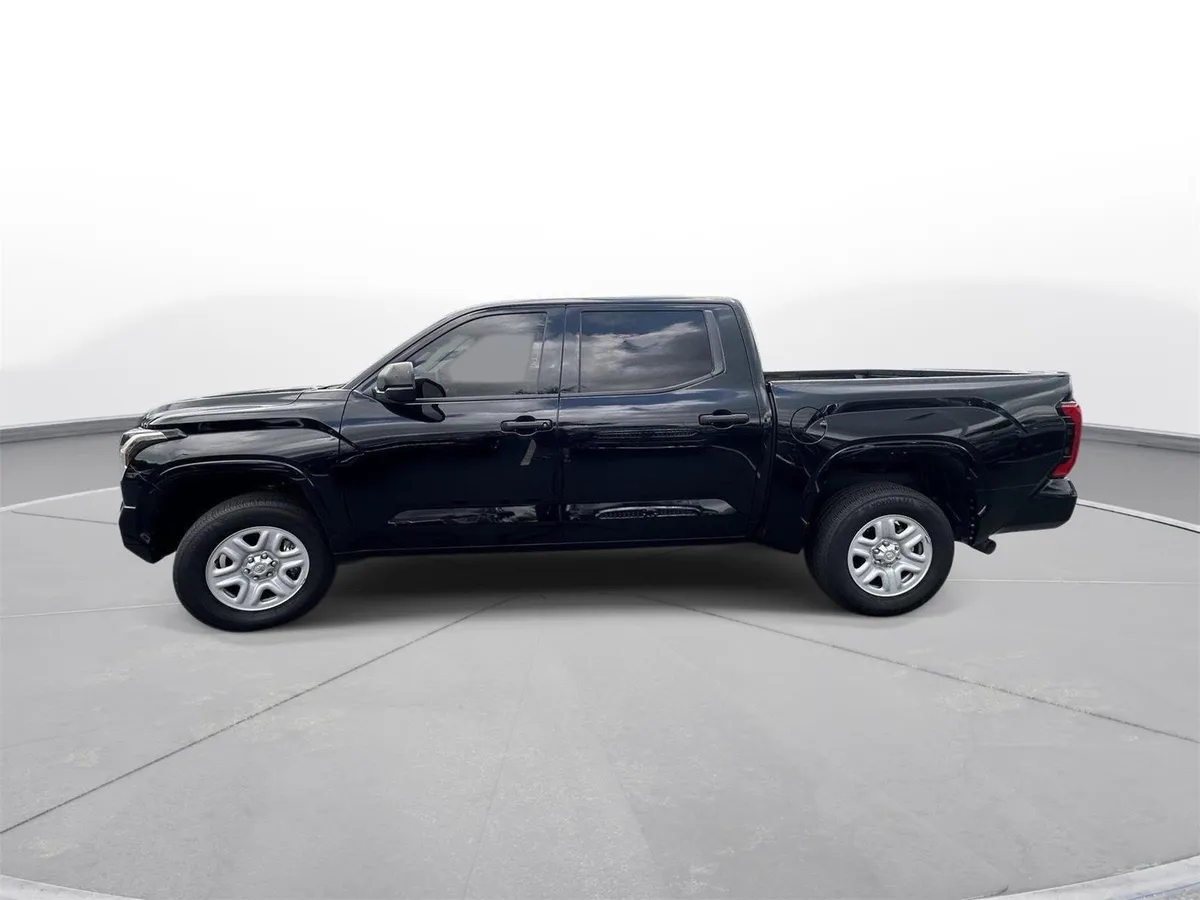 2024 Toyota Tundra SR thumbnail 9