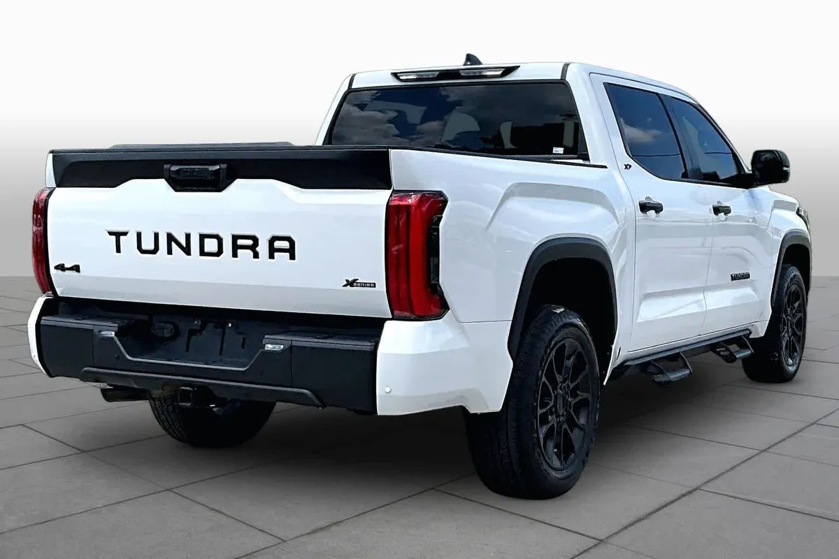 2024 Toyota Tundra SR5 thumbnail 13