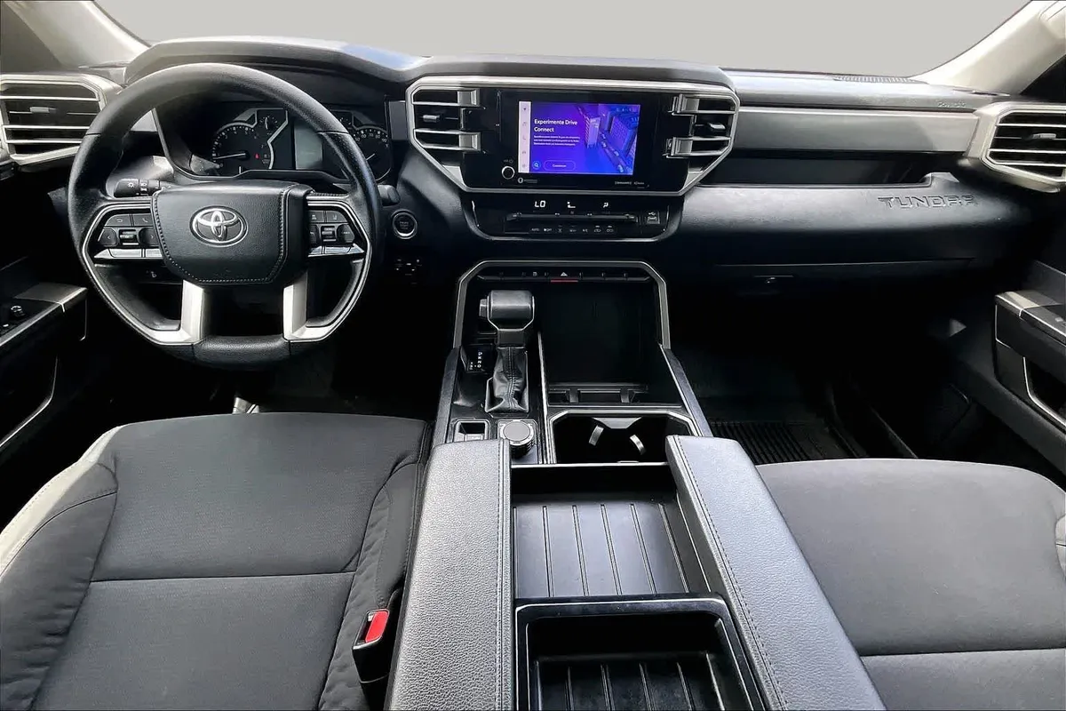 2024 Toyota Tundra SR5 thumbnail 16