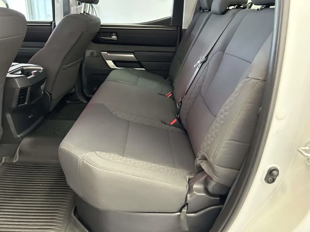 2024 Toyota Tundra SR5 thumbnail 14