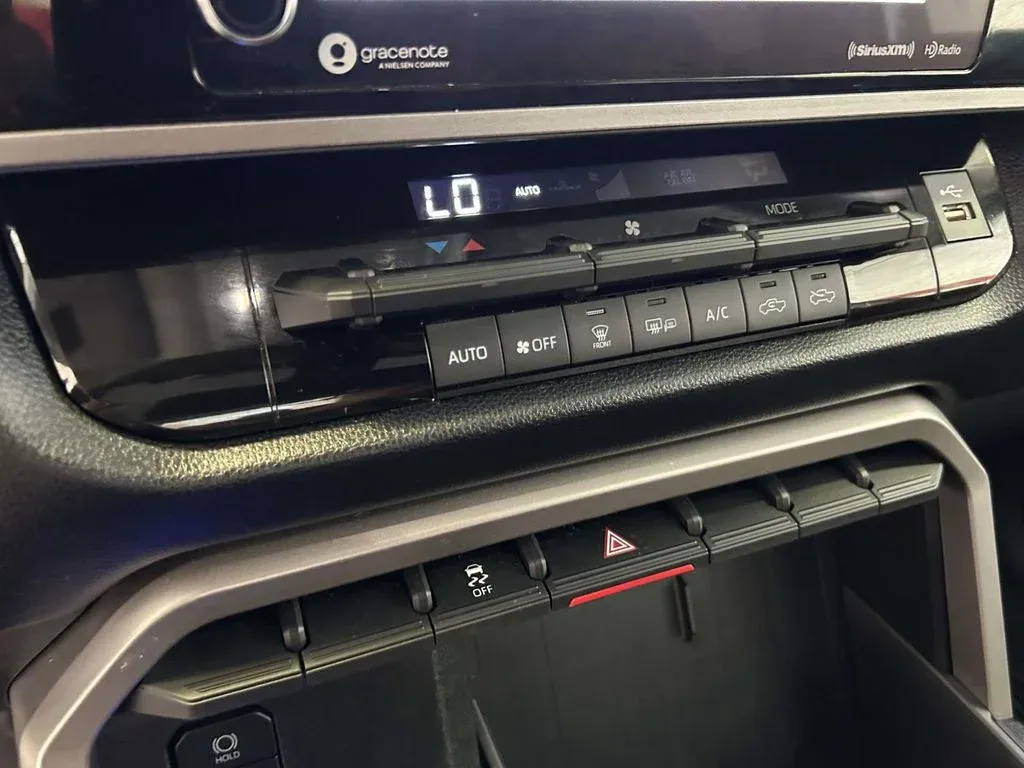 2024 Toyota Tundra SR5 thumbnail 23