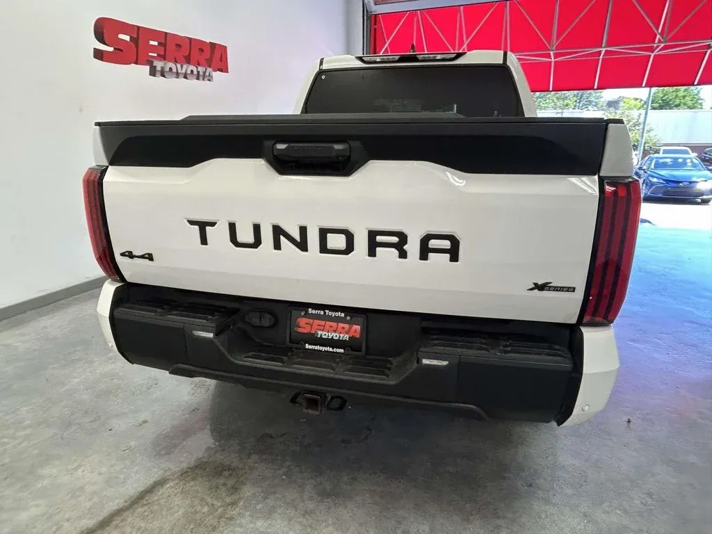 2024 Toyota Tundra SR5 thumbnail 4
