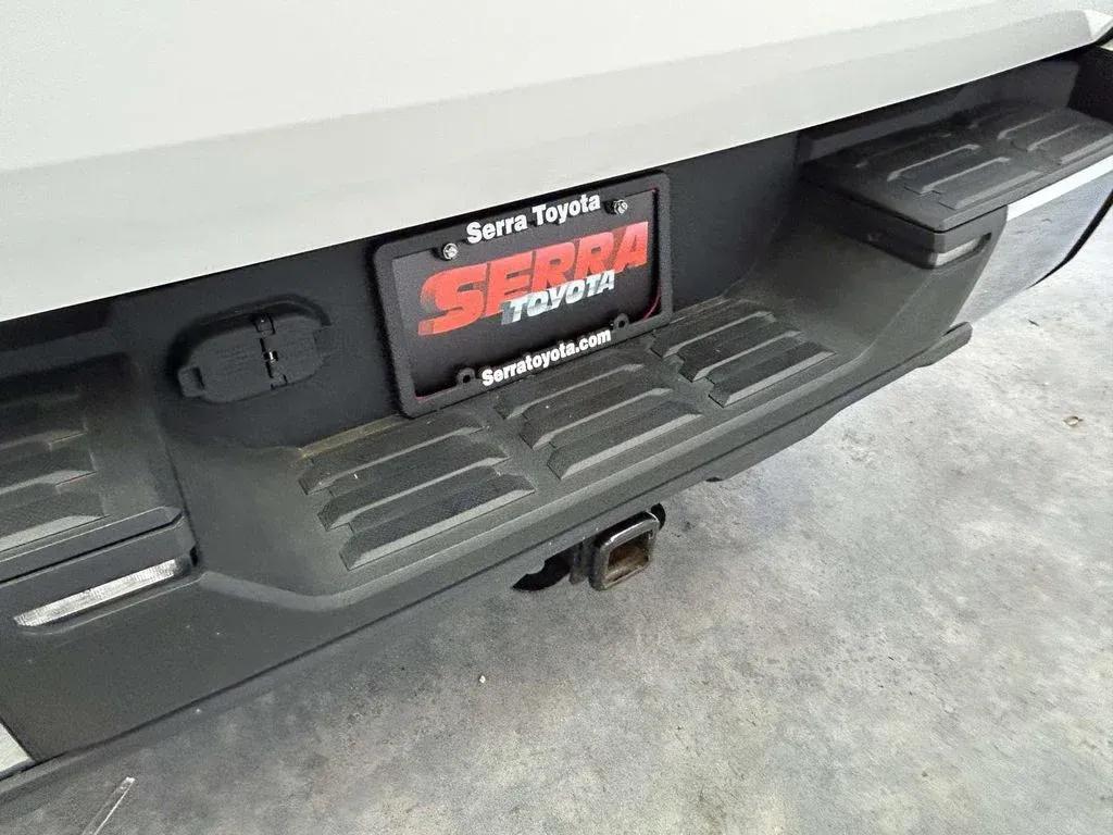 2024 Toyota Tundra SR5 thumbnail 12