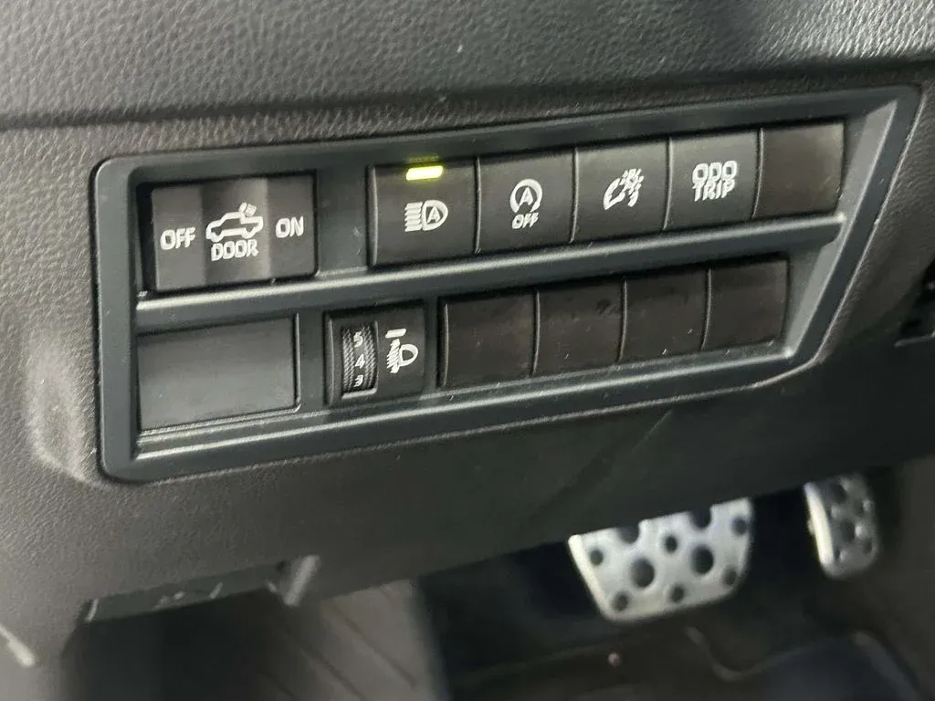 2024 Toyota Tundra SR5 thumbnail 20