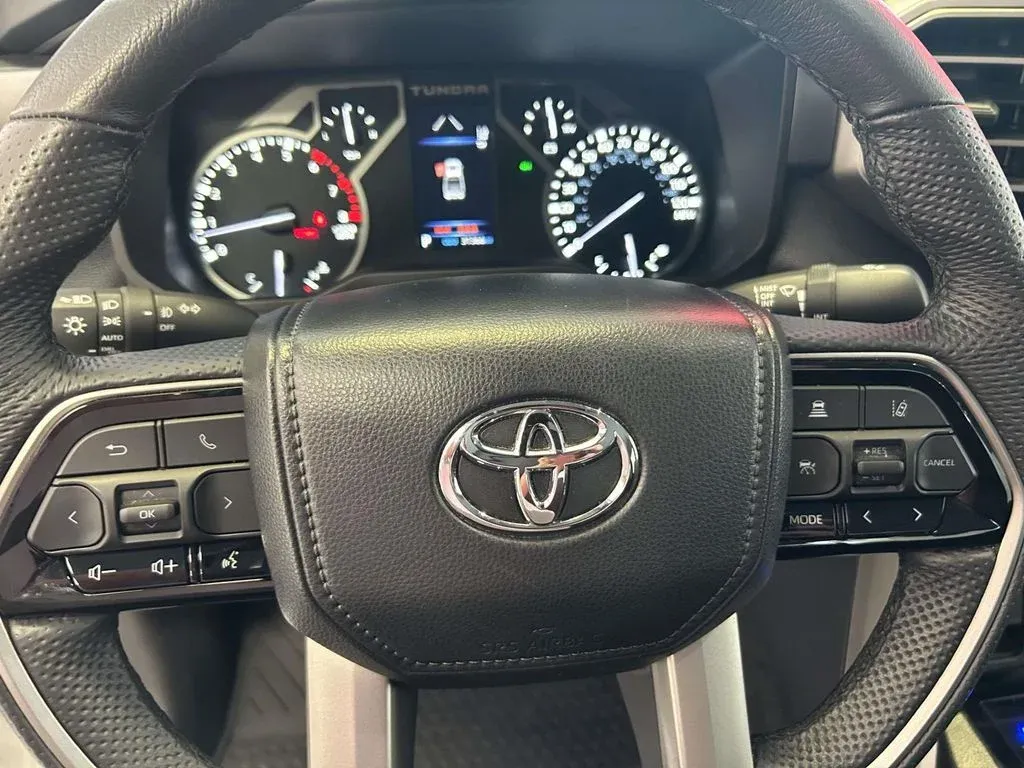 2024 Toyota Tundra SR5 thumbnail 21