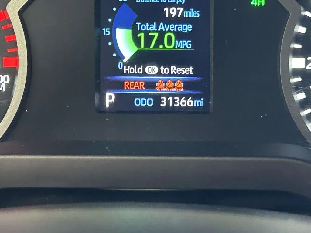2024 Toyota Tundra SR5 thumbnail 31