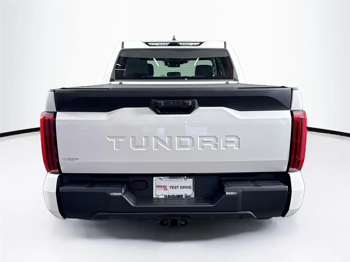2024 Toyota Tundra SR5 thumbnail 10