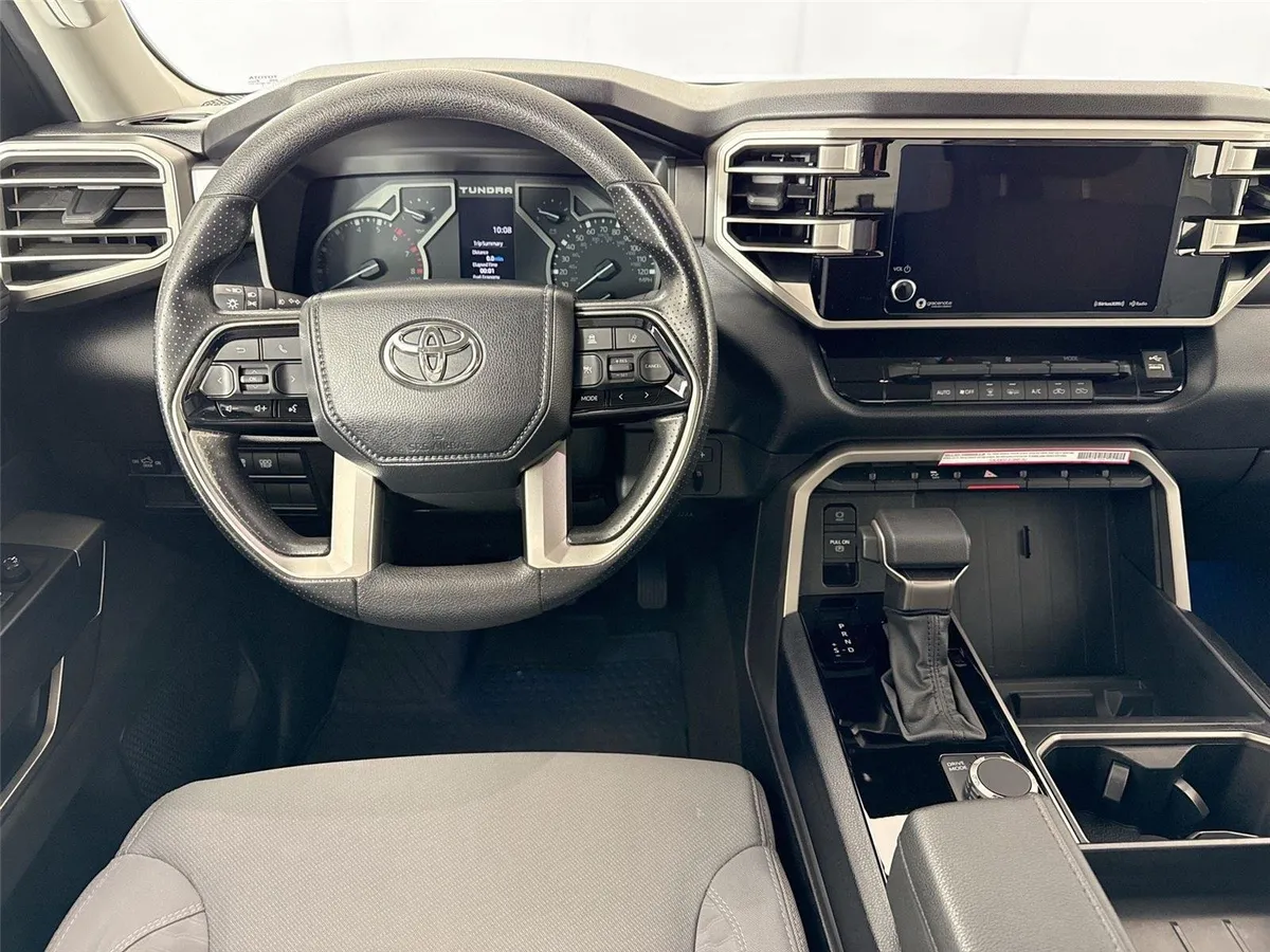 2024 Toyota Tundra SR5 thumbnail 27