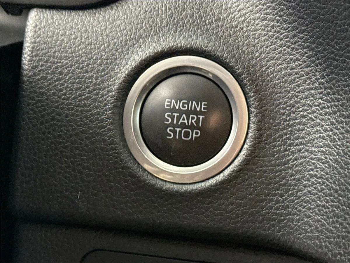 2024 Toyota Tundra SR5 thumbnail 21