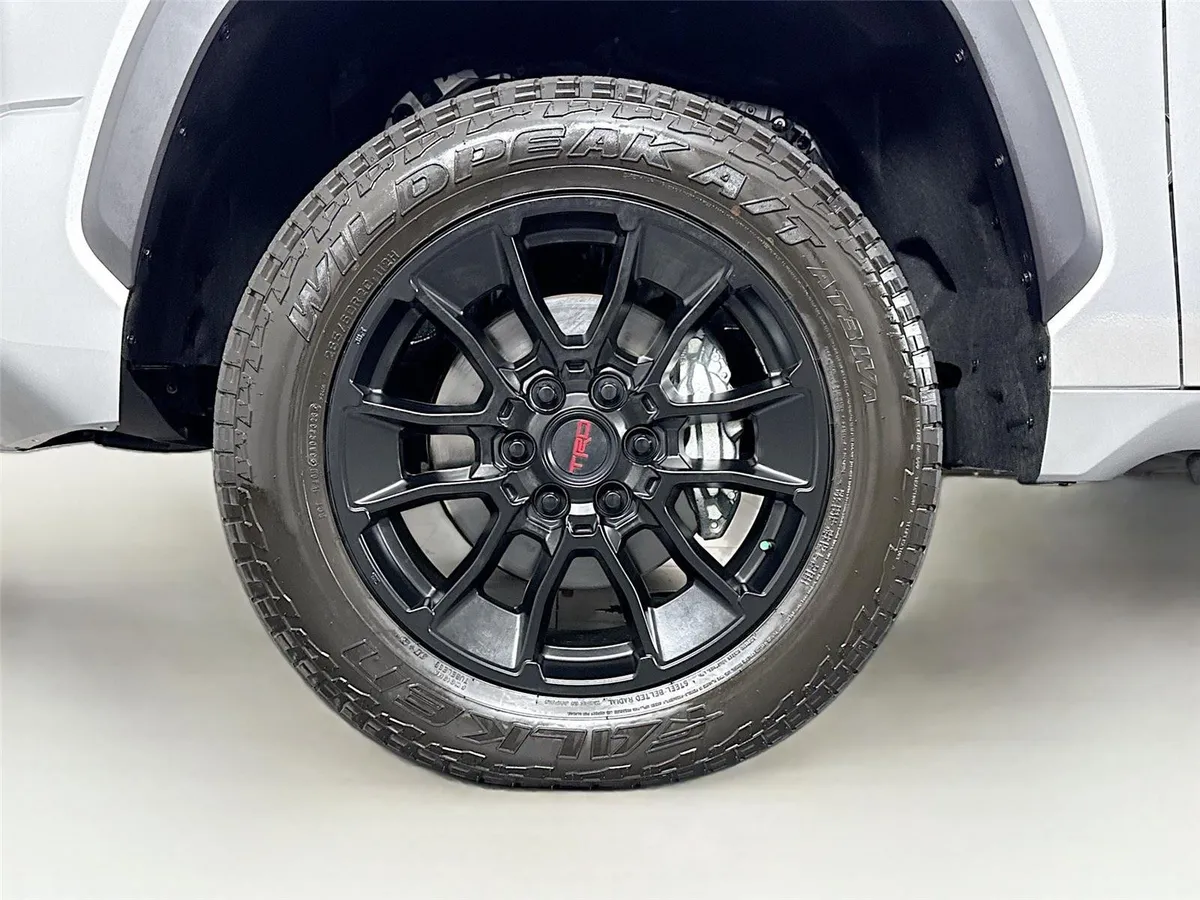 2024 Toyota Tundra SR5 thumbnail 43