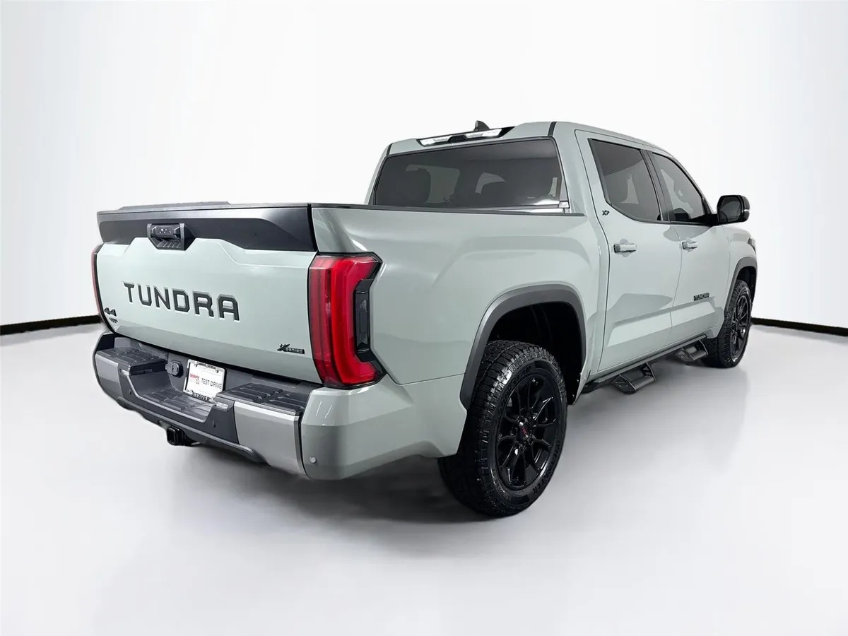 2024 Toyota Tundra SR5 thumbnail 2