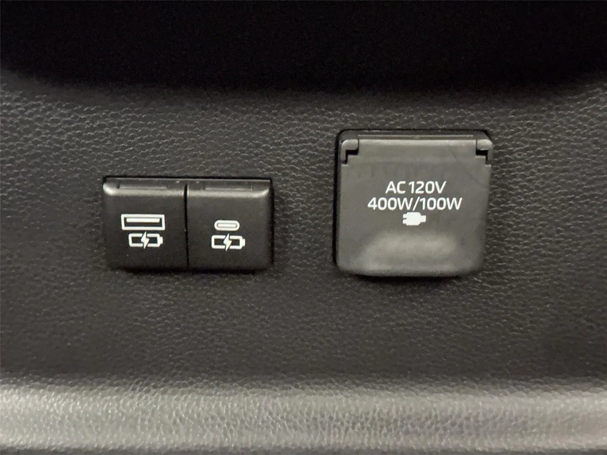 2024 Toyota Tundra SR5 thumbnail 35