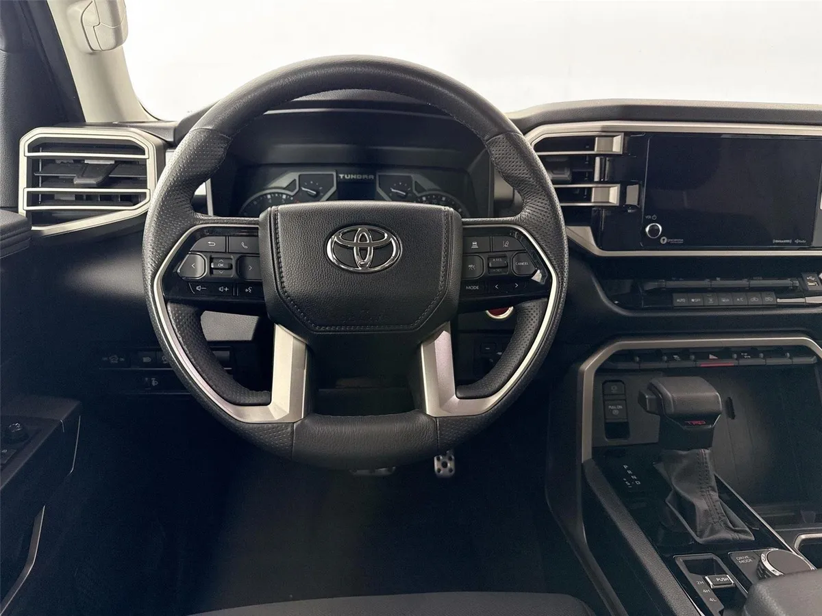 2024 Toyota Tundra SR5 thumbnail 29