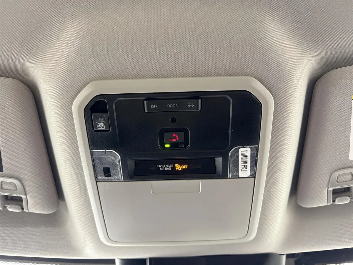 2024 Toyota Tundra SR5 thumbnail 6