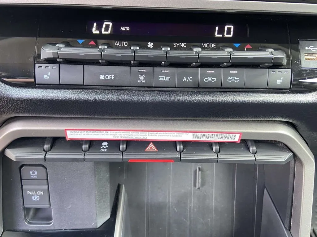 2024 Toyota Tundra SR5 thumbnail 25
