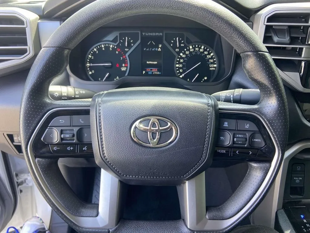 2024 Toyota Tundra SR5 thumbnail 34