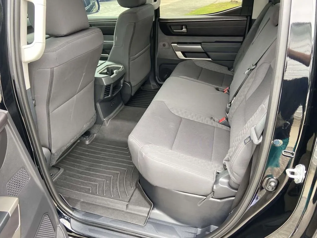 2024 Toyota Tundra SR5 thumbnail 20