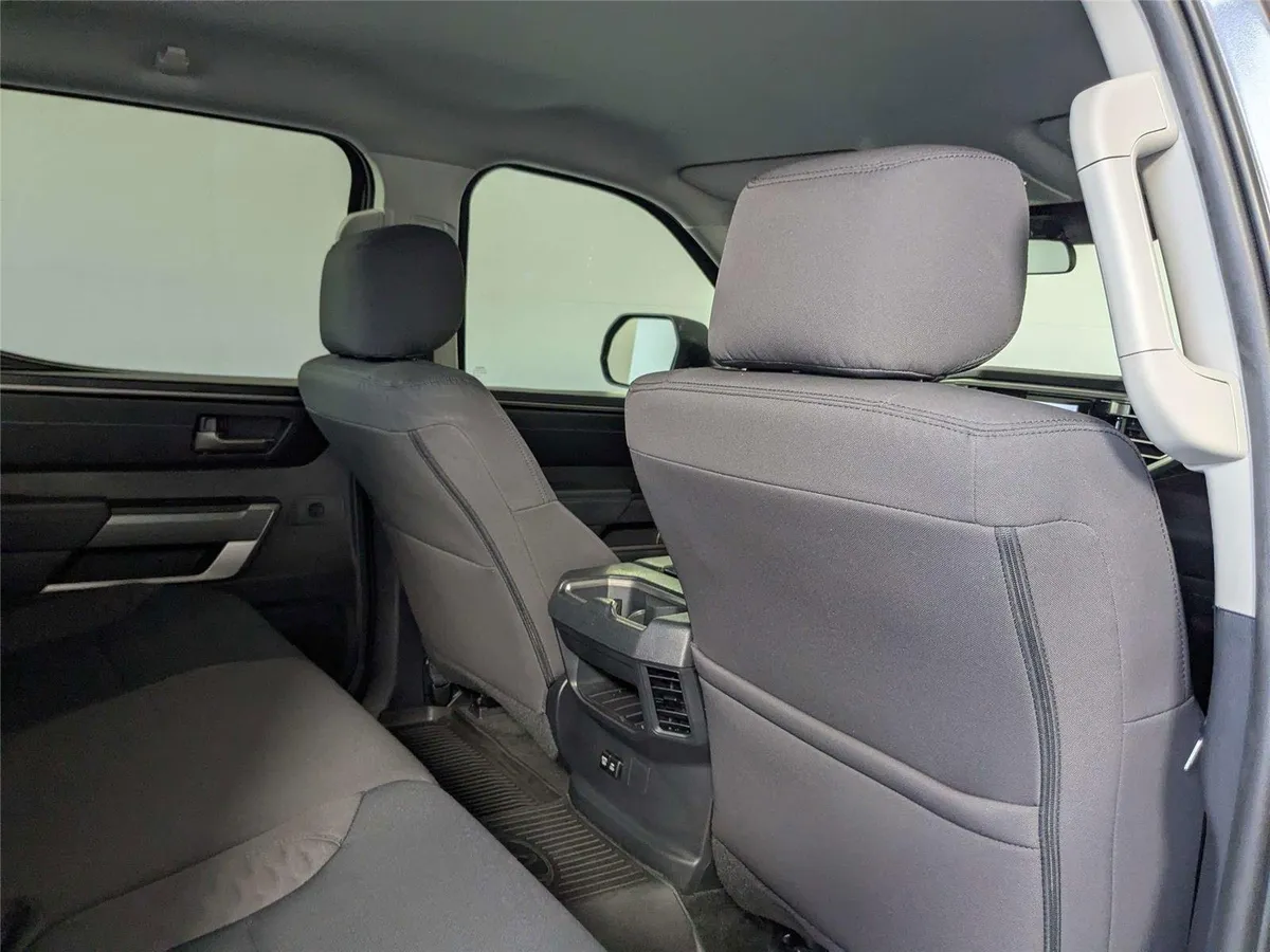 2024 Toyota Tundra SR5 thumbnail 30