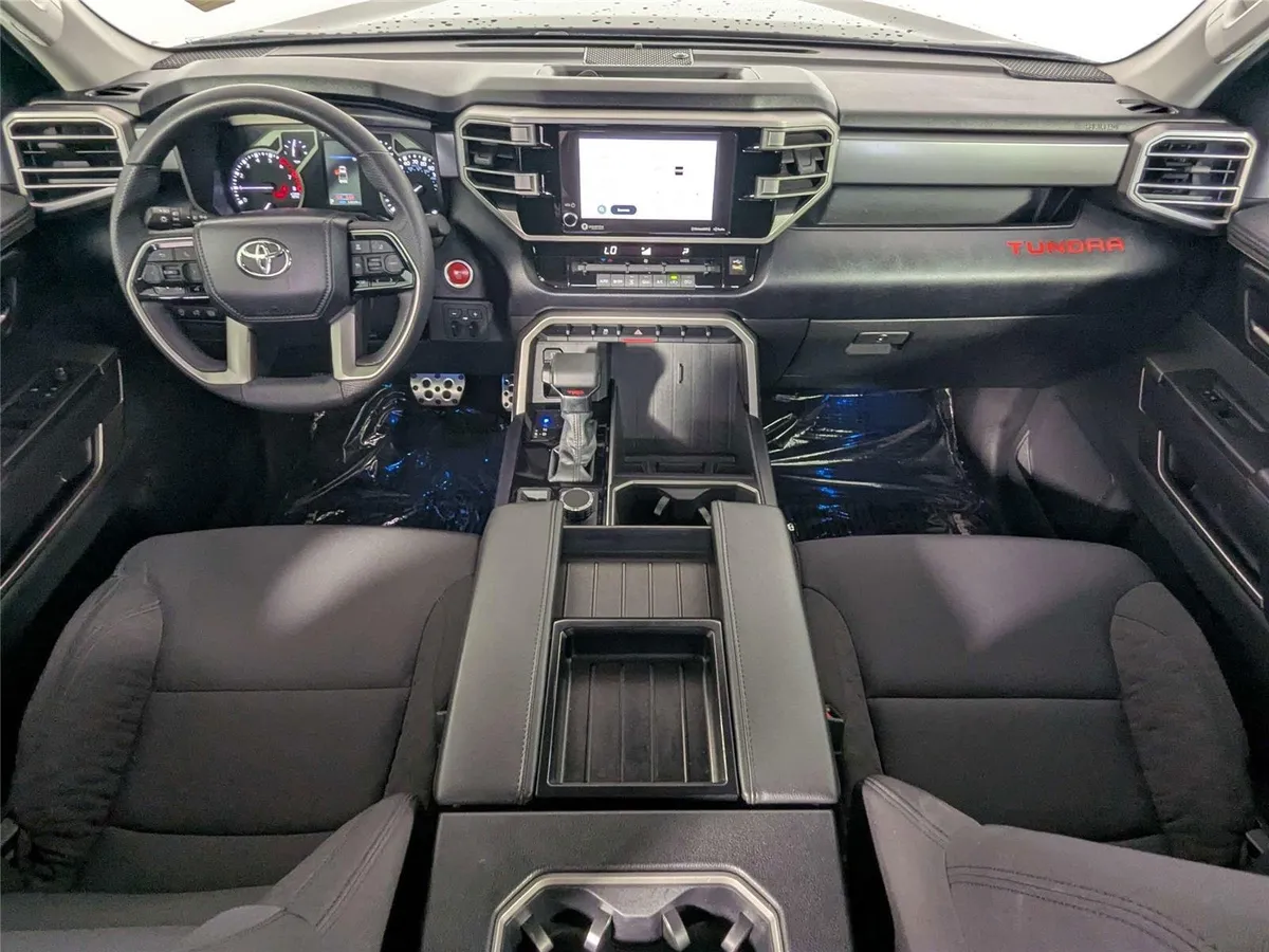 2024 Toyota Tundra SR5 thumbnail 37