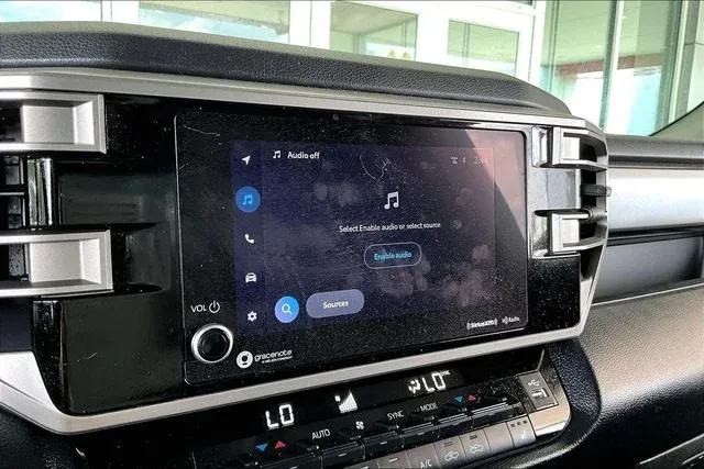 2024 Toyota Tundra SR5 thumbnail 22