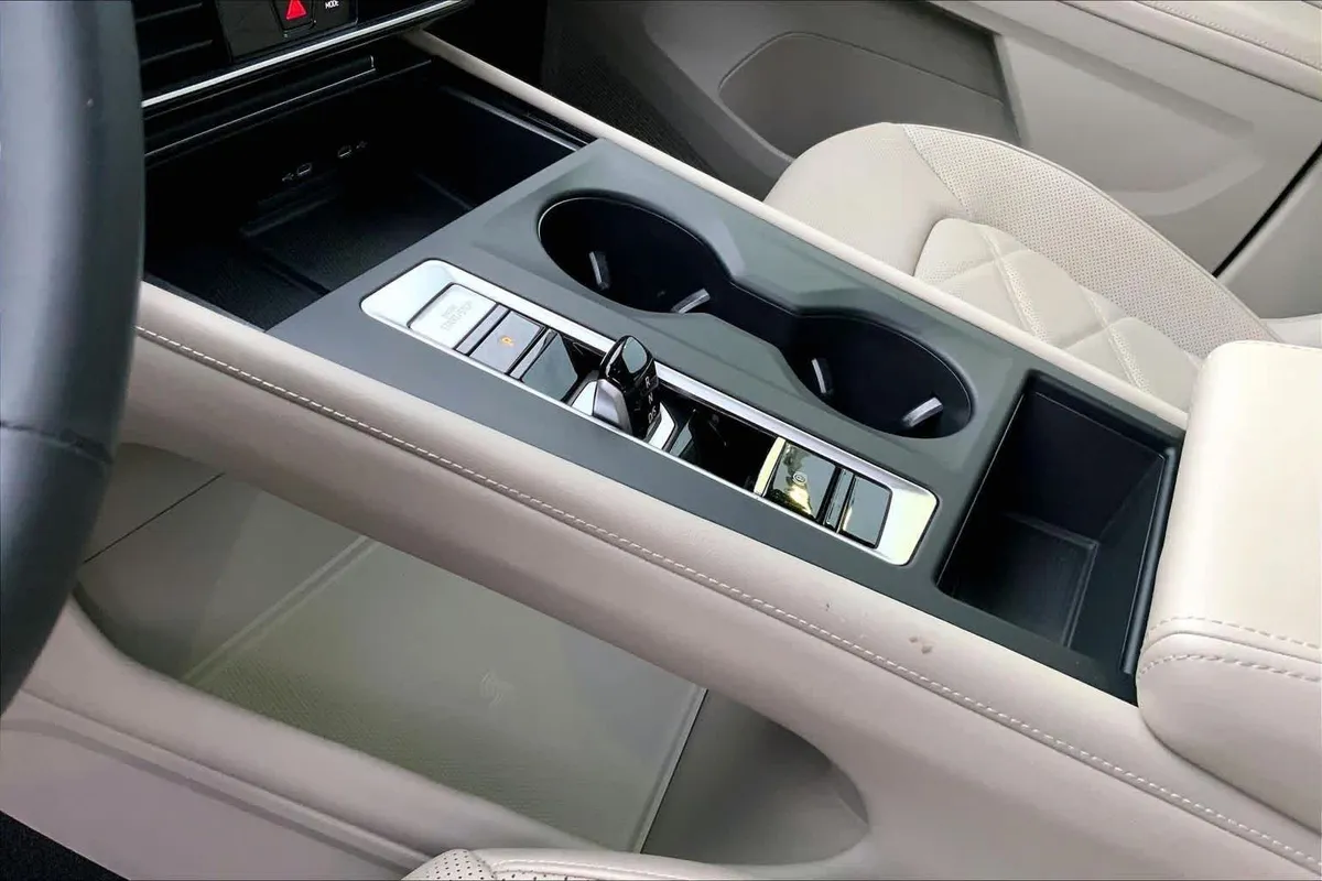 2024 Volkswagen Atlas 2.0T SE thumbnail 16