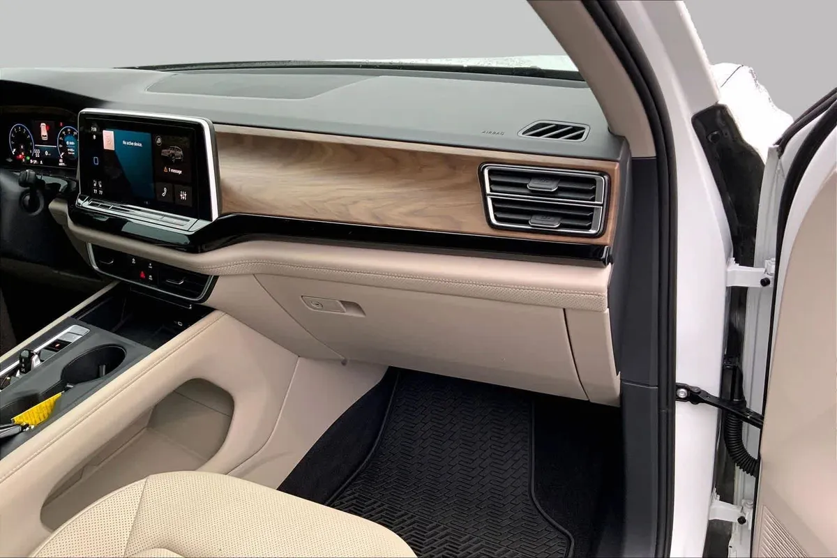 2024 Volkswagen Atlas 2.0T SE thumbnail 18