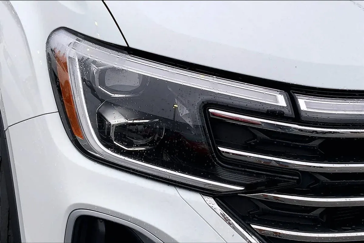2024 Volkswagen Atlas 2.0T SE thumbnail 26