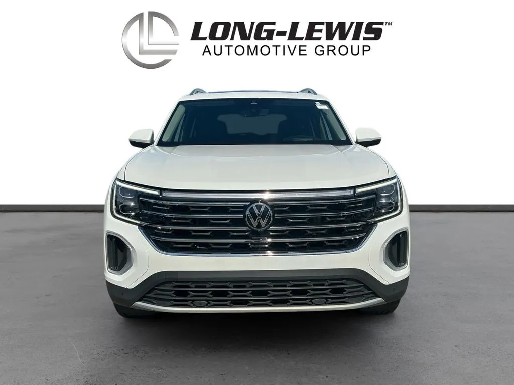 2024 Volkswagen Atlas 2.0T SEL thumbnail 11