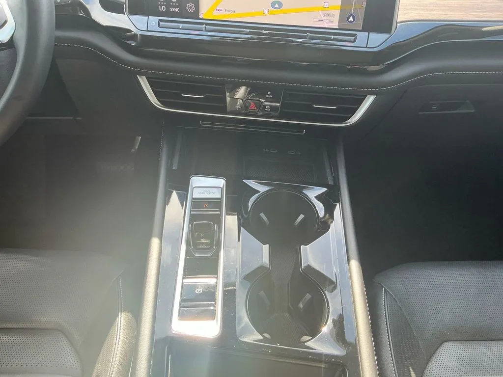 2024 Volkswagen Atlas 2.0T SEL thumbnail 20