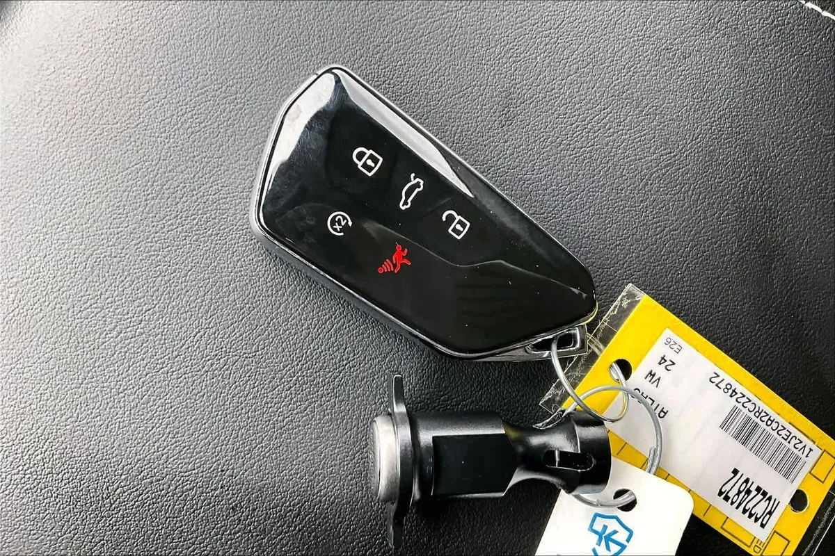 2024 Volkswagen Atlas Cross Sport 2.0T SE w/Technology thumbnail 15