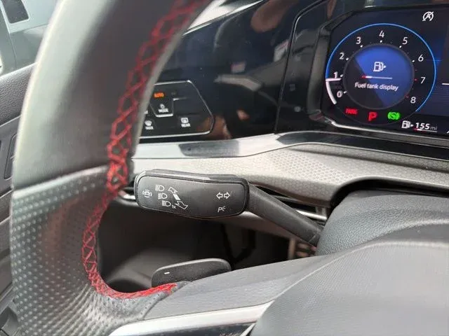 2024 Volkswagen Golf GTI 2.0T S thumbnail 34