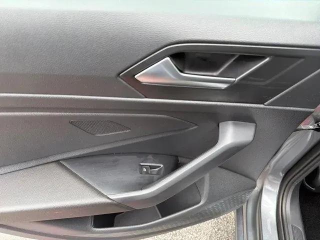 2024 Volkswagen Jetta 1.5T S thumbnail 17