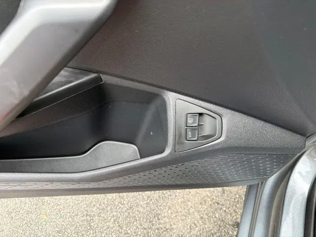 2024 Volkswagen Jetta 1.5T S thumbnail 22