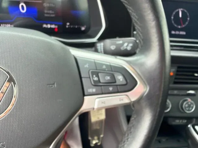 2024 Volkswagen Jetta 1.5T S thumbnail 32