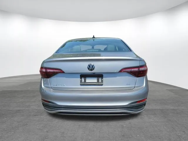 2024 Volkswagen Jetta 1.5T SE thumbnail 23
