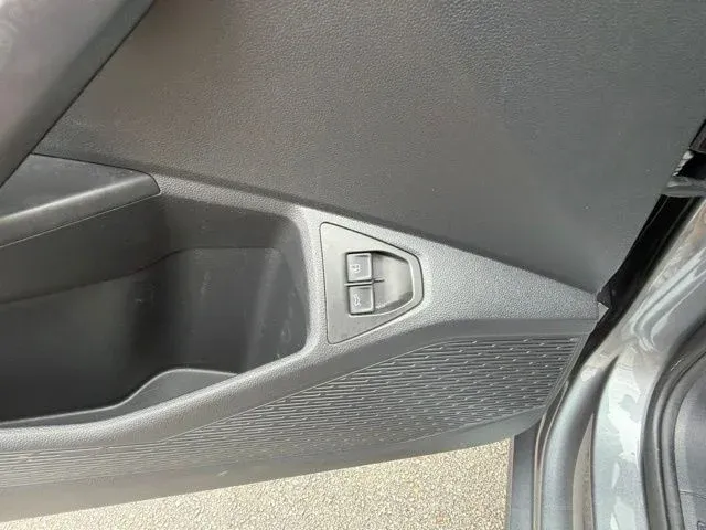 2024 Volkswagen Jetta 1.5T SE thumbnail 24