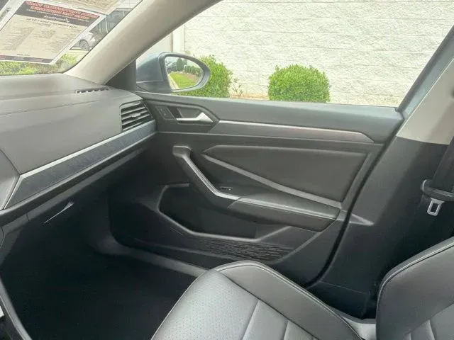 2024 Volkswagen Jetta 1.5T SE thumbnail 44