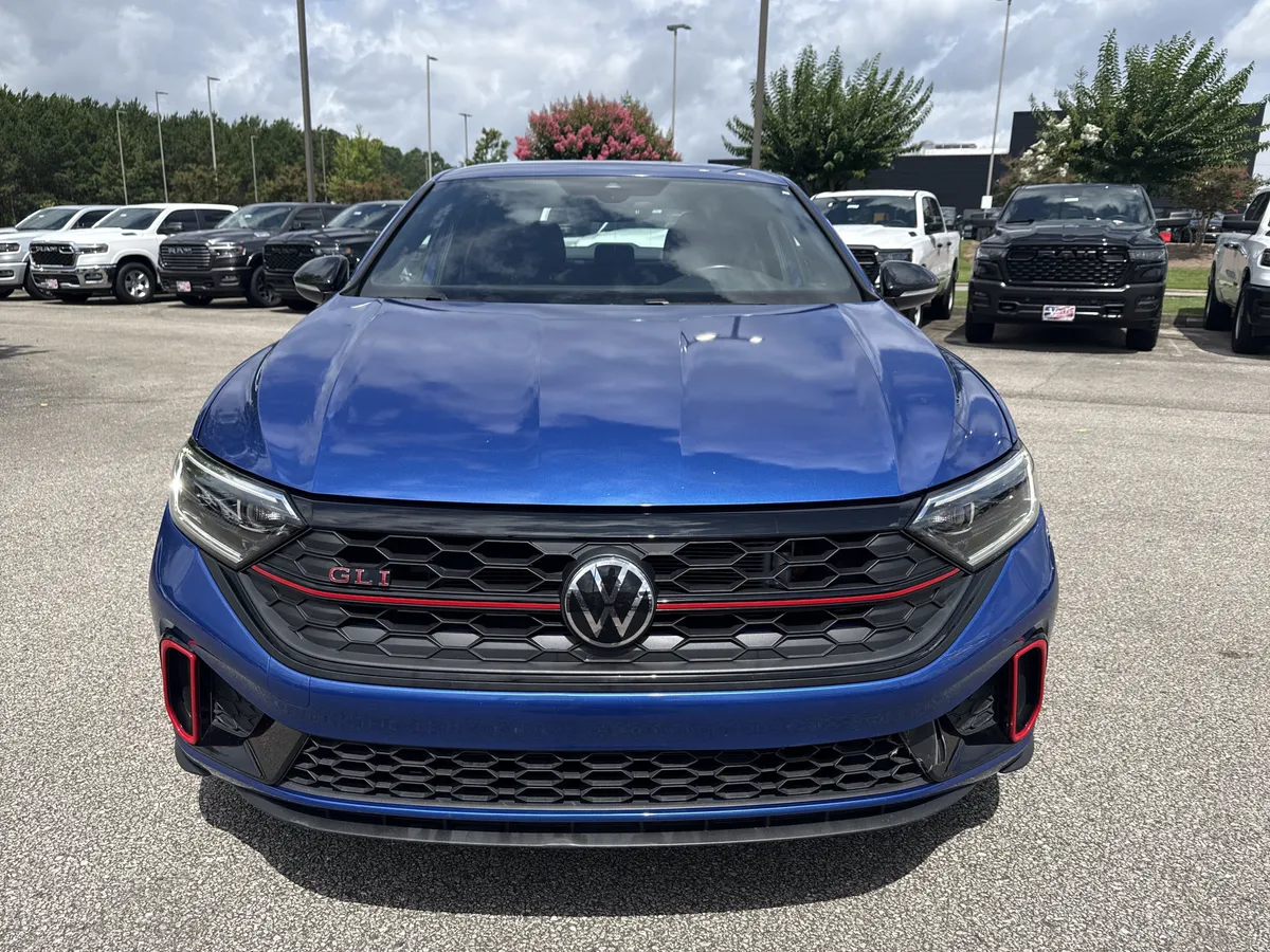 2024 Volkswagen Jetta GLI 40th Anniversary Edition thumbnail 2