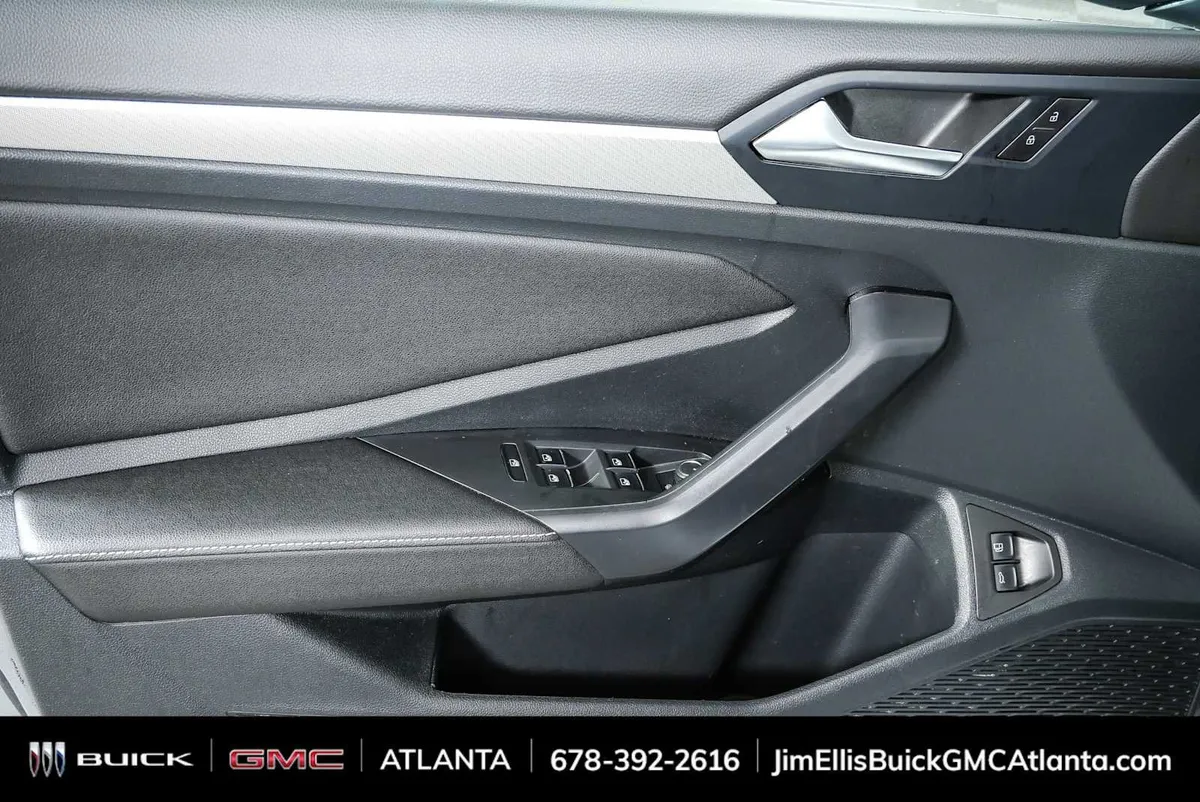 2024 Volkswagen Jetta S thumbnail 6