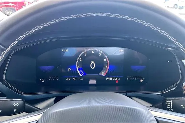 2024 Volkswagen Taos 1.5T SE thumbnail 12